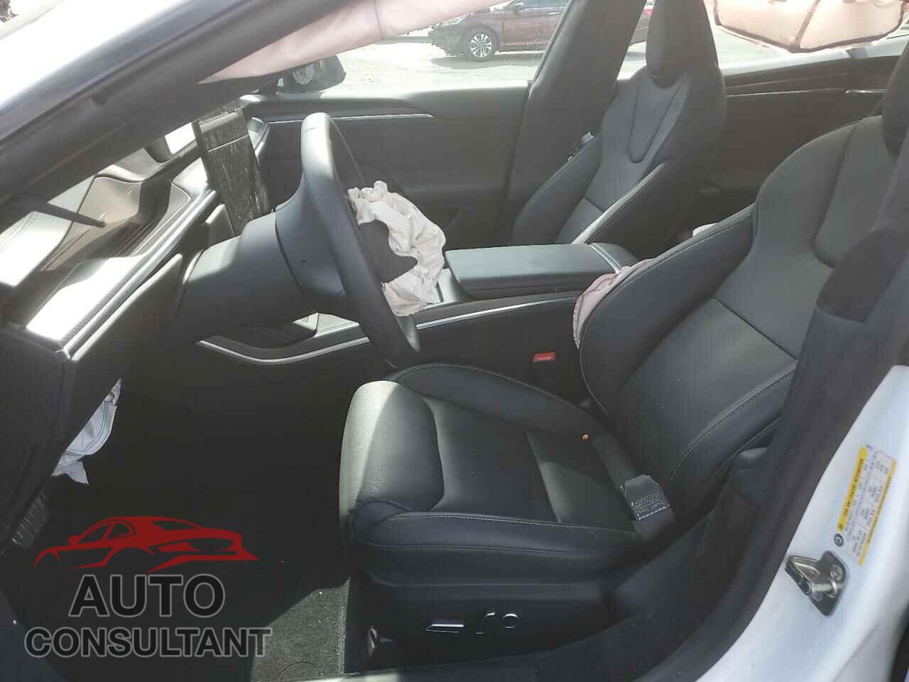 TESLA MODEL S 2023 - 5YJSA1E67PF520913