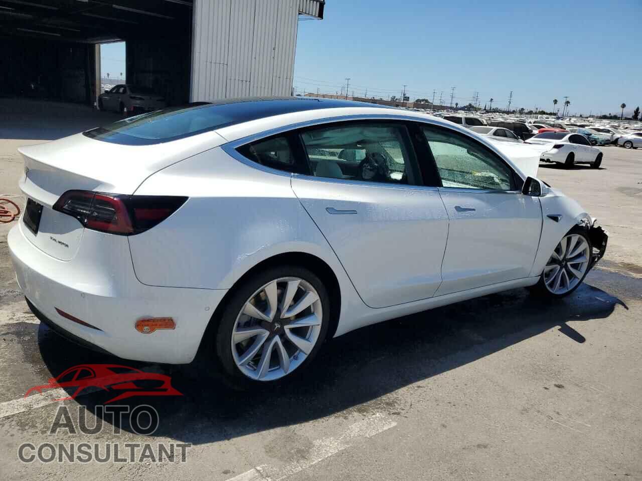 TESLA MODEL 3 2019 - 5YJ3E1EB5KF513487