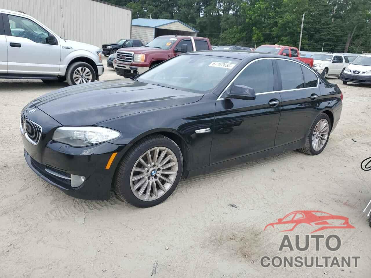 BMW 5 SERIES 2013 - WBAFR7C55DC817840