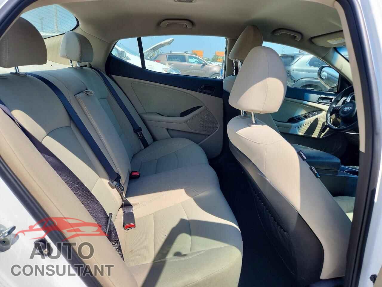 KIA OPTIMA 2015 - KNAGM4A75F5630904