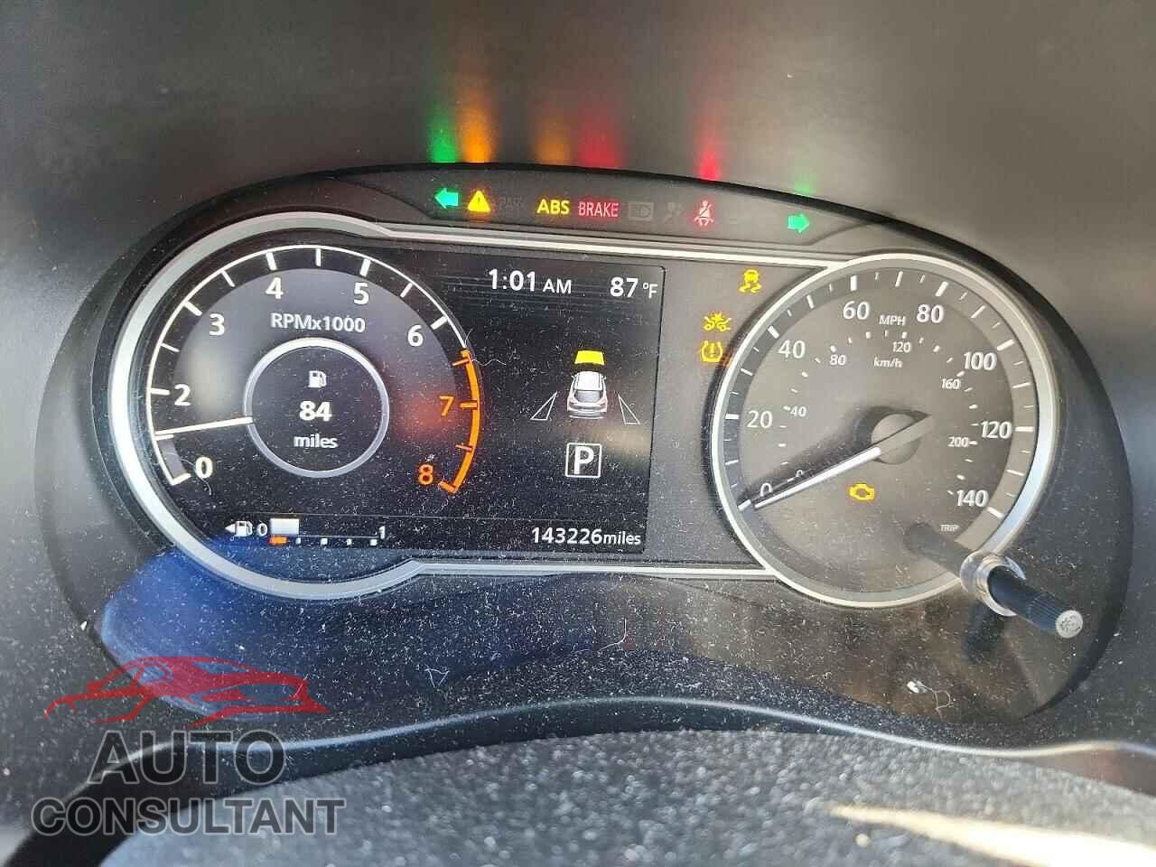 NISSAN KICKS 2019 - 3N1CP5CU3KL482539