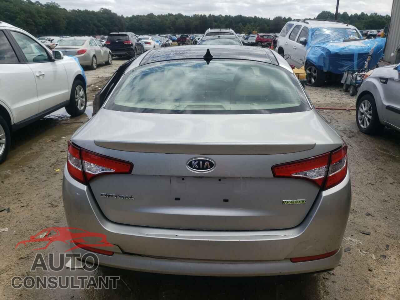 KIA OPTIMA 2011 - KNAGM4AD1B5000216