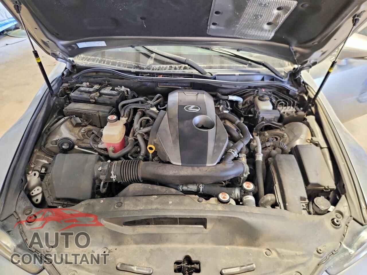 LEXUS IS 2017 - JTHBA1D21H5042827