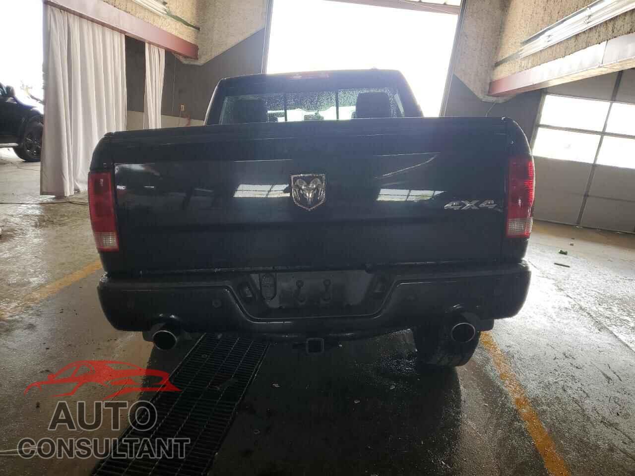DODGE RAM 1500 2012 - 1C6RD7MT9CS304324