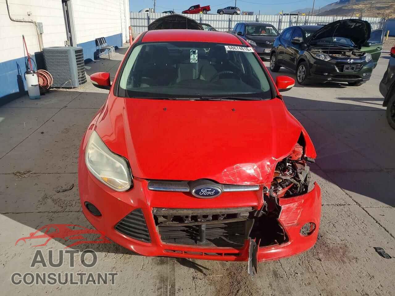 FORD FOCUS 2013 - 1FADP3K28DL190752