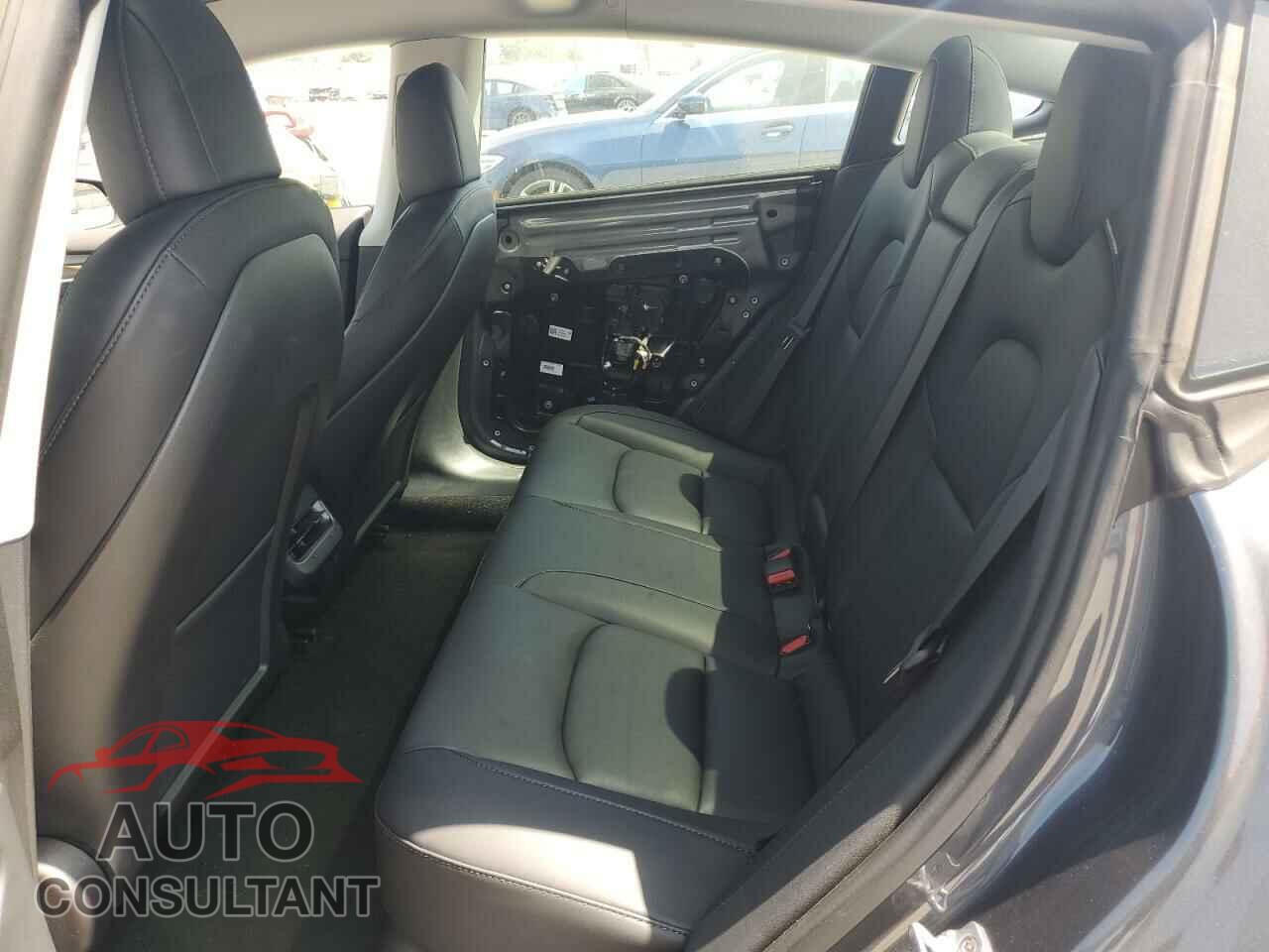 TESLA MODEL 3 2023 - 5YJ3E1EA9PF382496