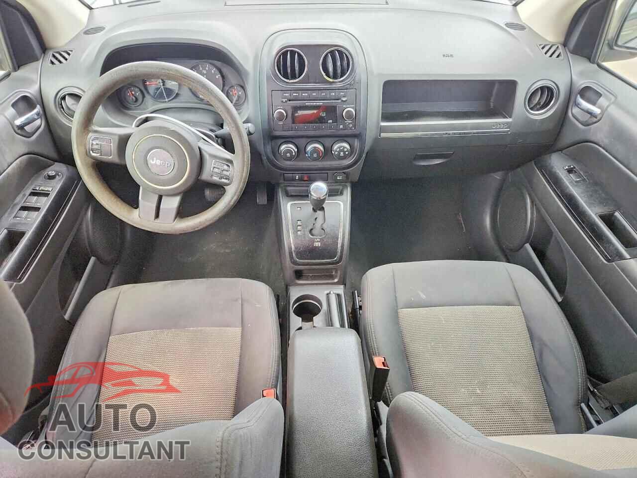 JEEP COMPASS 2012 - 1C4NJCBA6CD553890