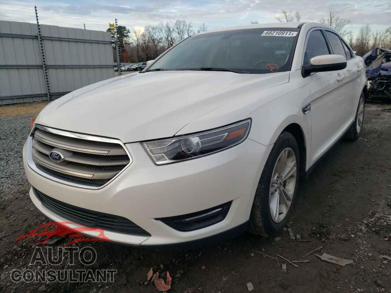 FORD TAURUS 2016 - 1FAHP2E88GG102033