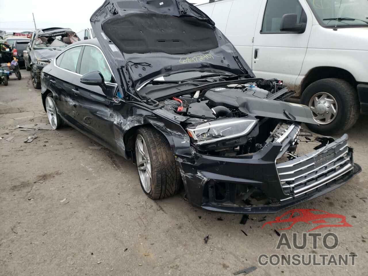 AUDI A5 2018 - WAUENCF59JA087188