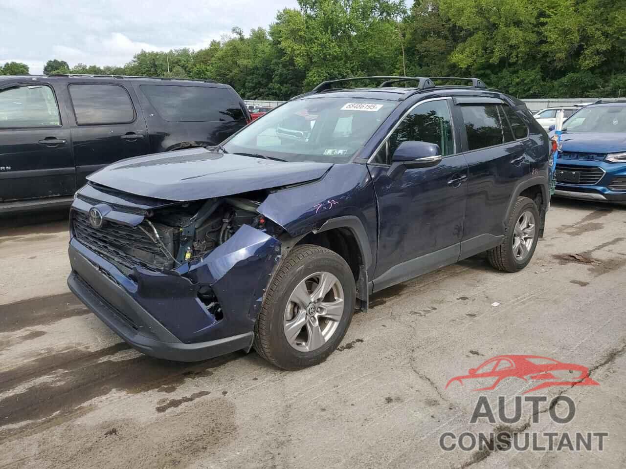TOYOTA RAV4 2023 - 2T3P1RFV2PW334877