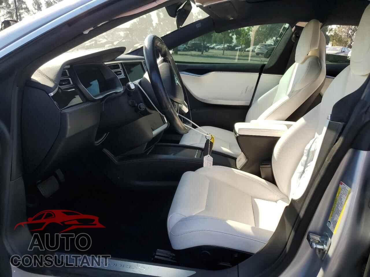 TESLA MODEL S 2018 - 5YJSA1E25JF247670