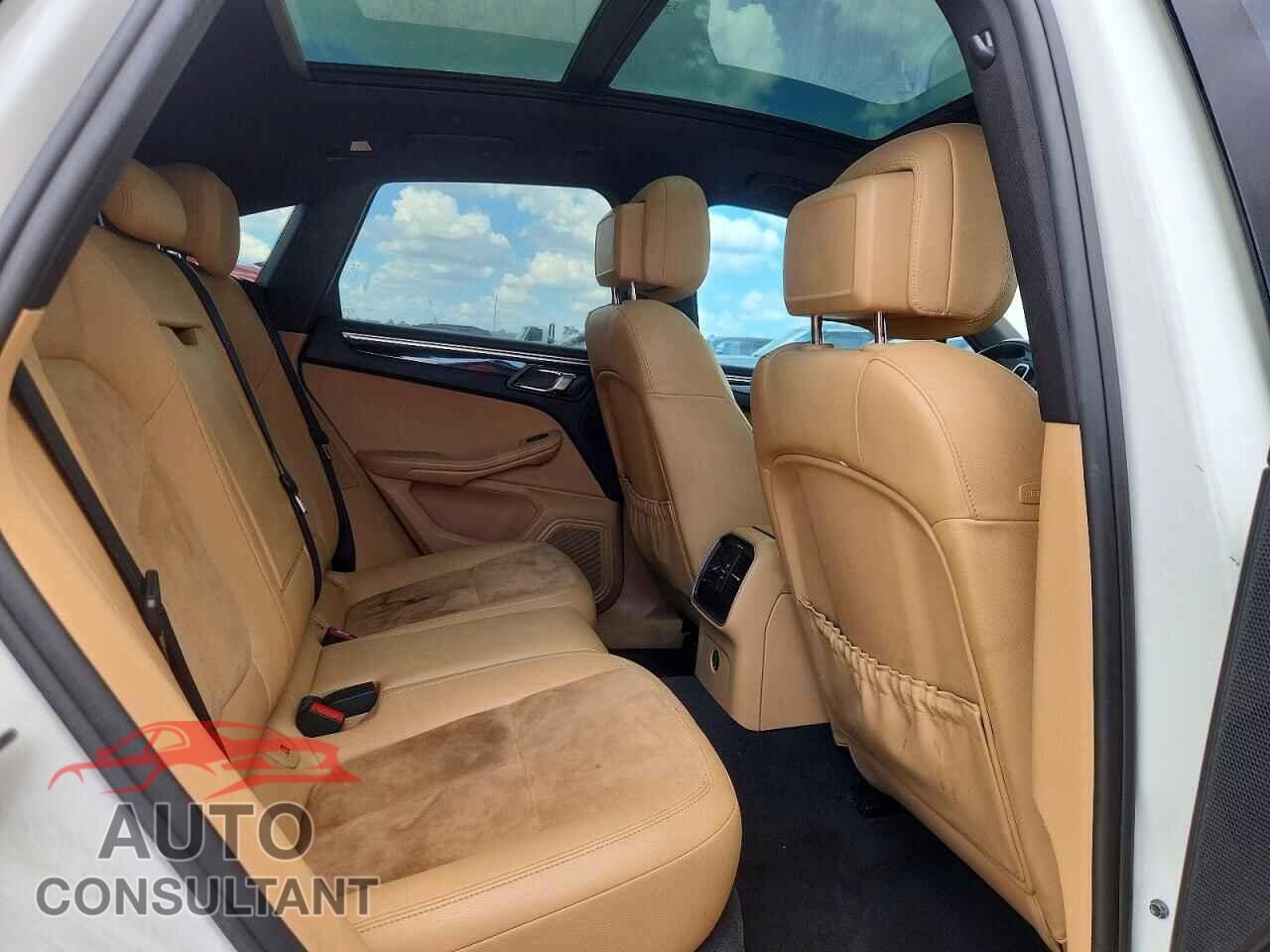PORSCHE MACAN 2017 - WP1AA2A50HLB02625