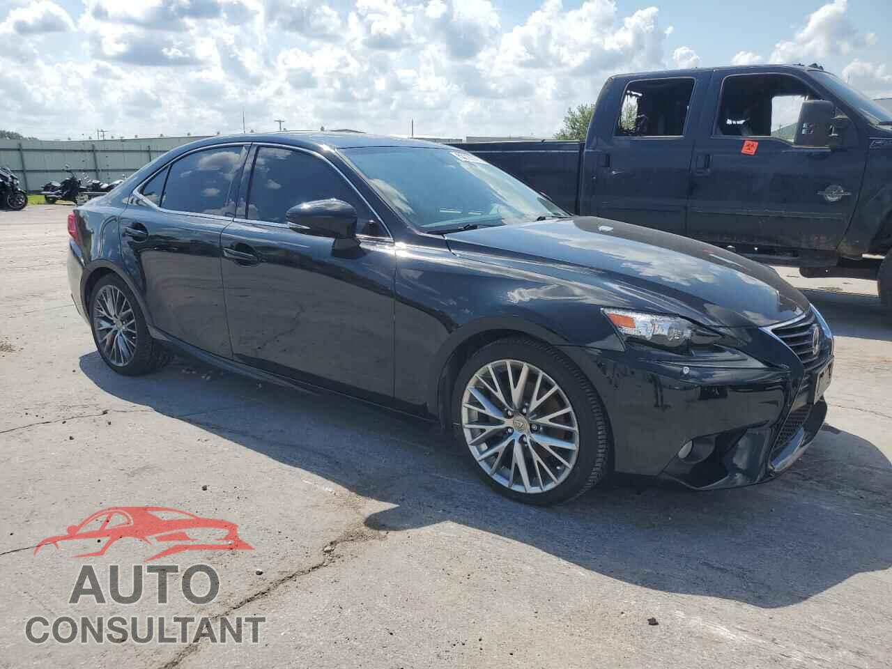 LEXUS IS 2014 - JTHCF1D2XE5007642