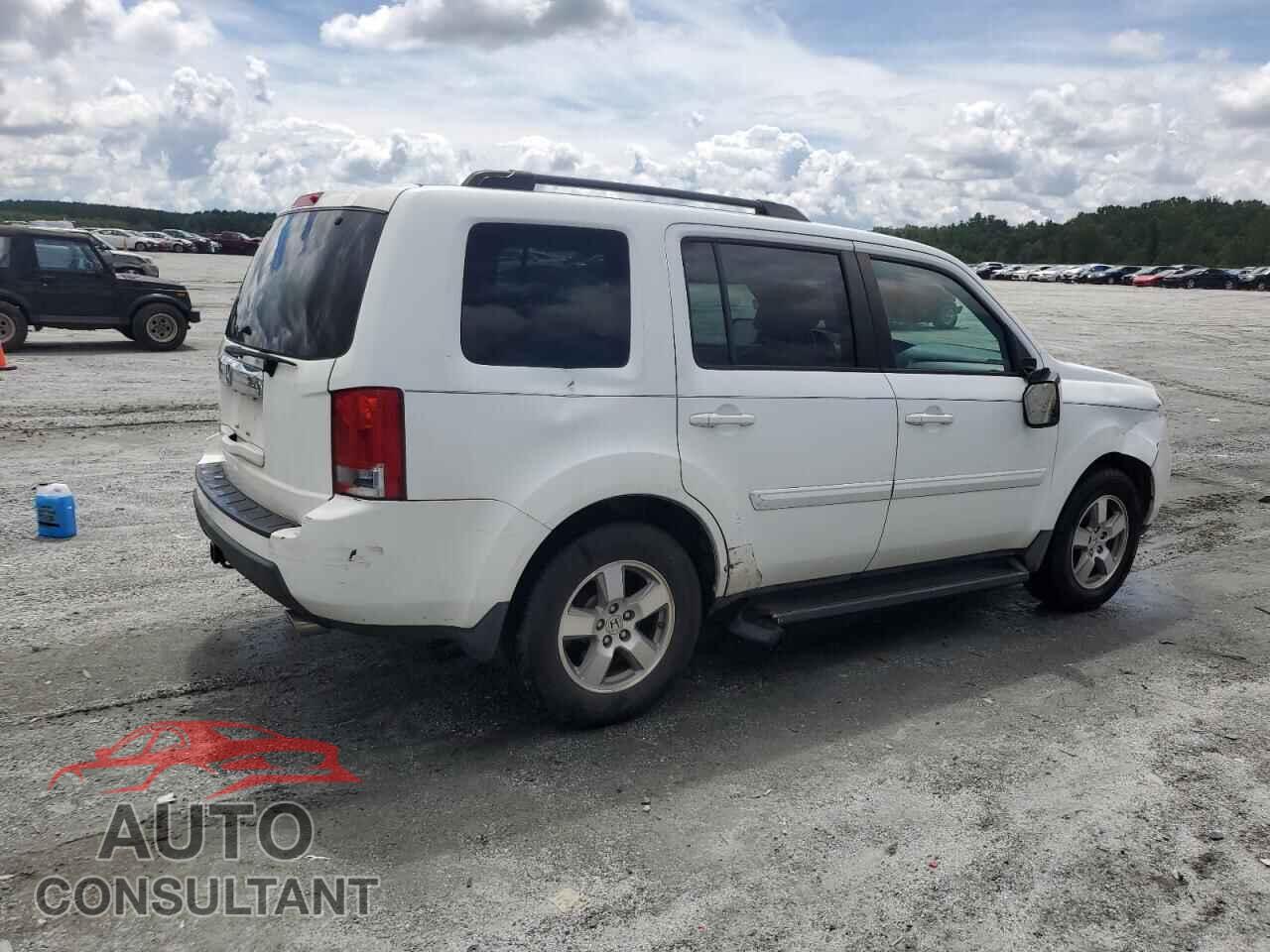 HONDA PILOT 2011 - 5FNYF3H58BB010086