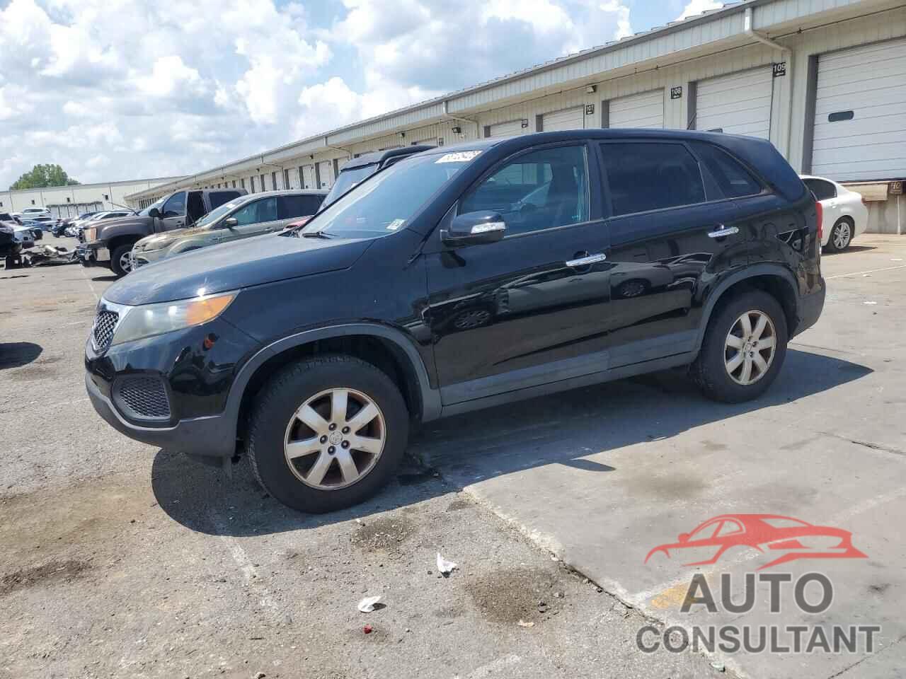 KIA SORENTO 2011 - 5XYKT3A12BG161987