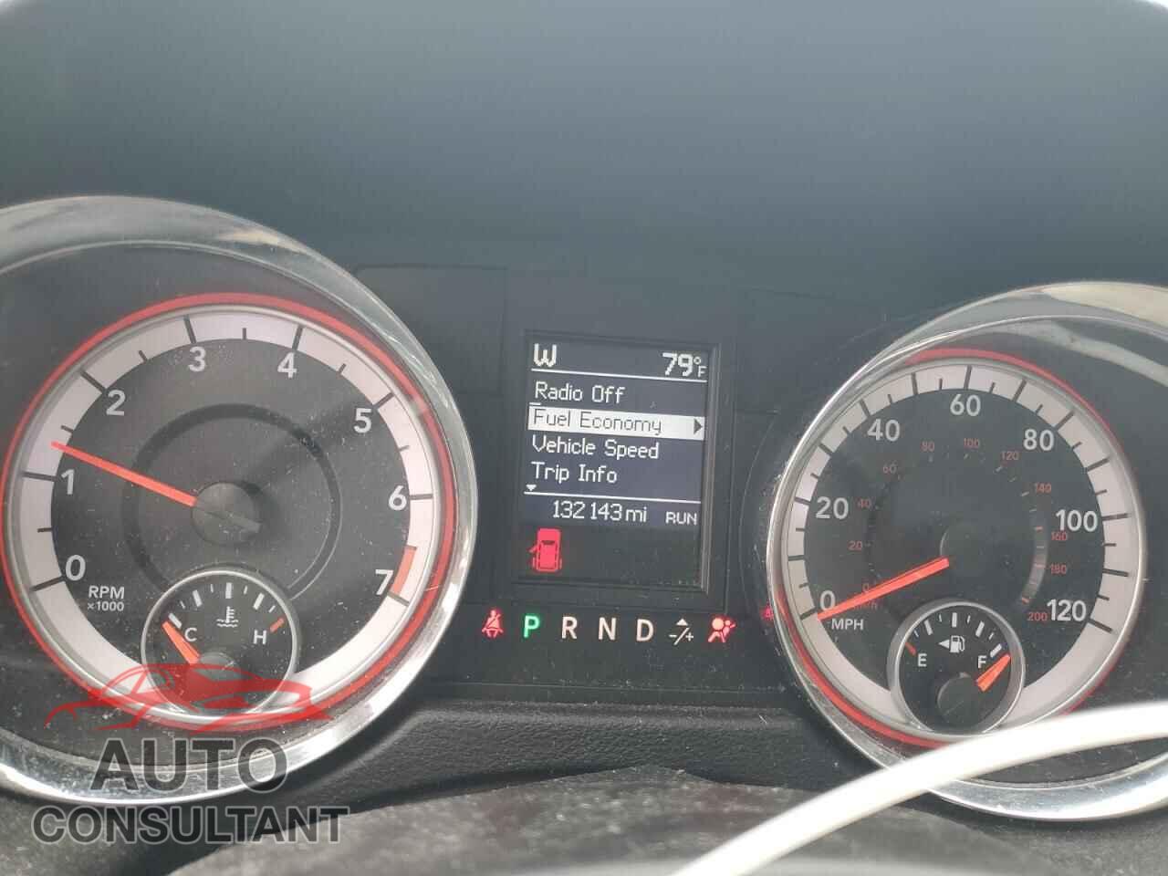 DODGE CARAVAN 2011 - 2D4RN5DG0BR786729
