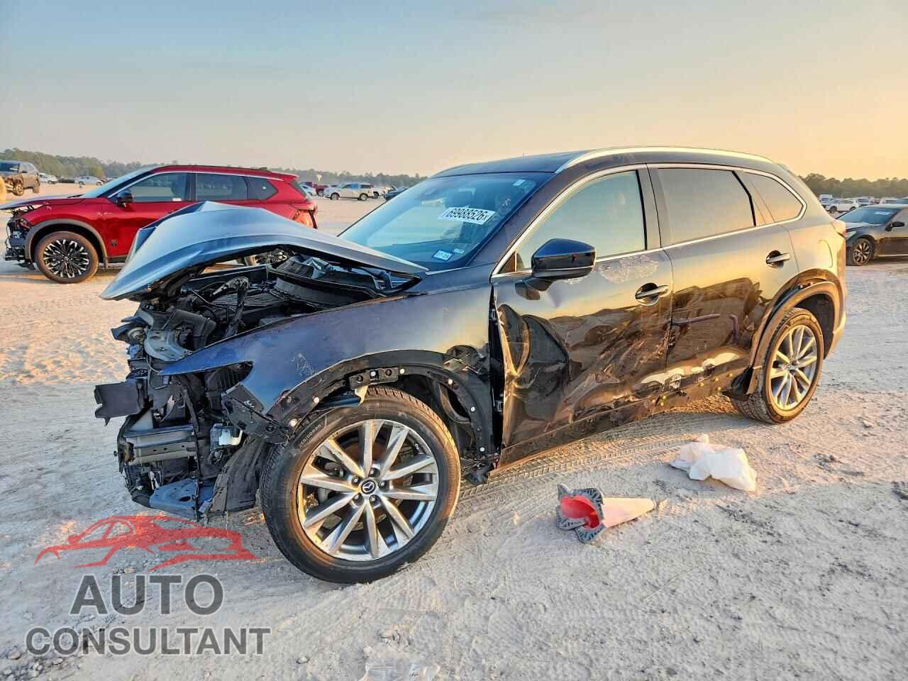 MAZDA CX-9 2018 - JM3TCBEY2J0207786