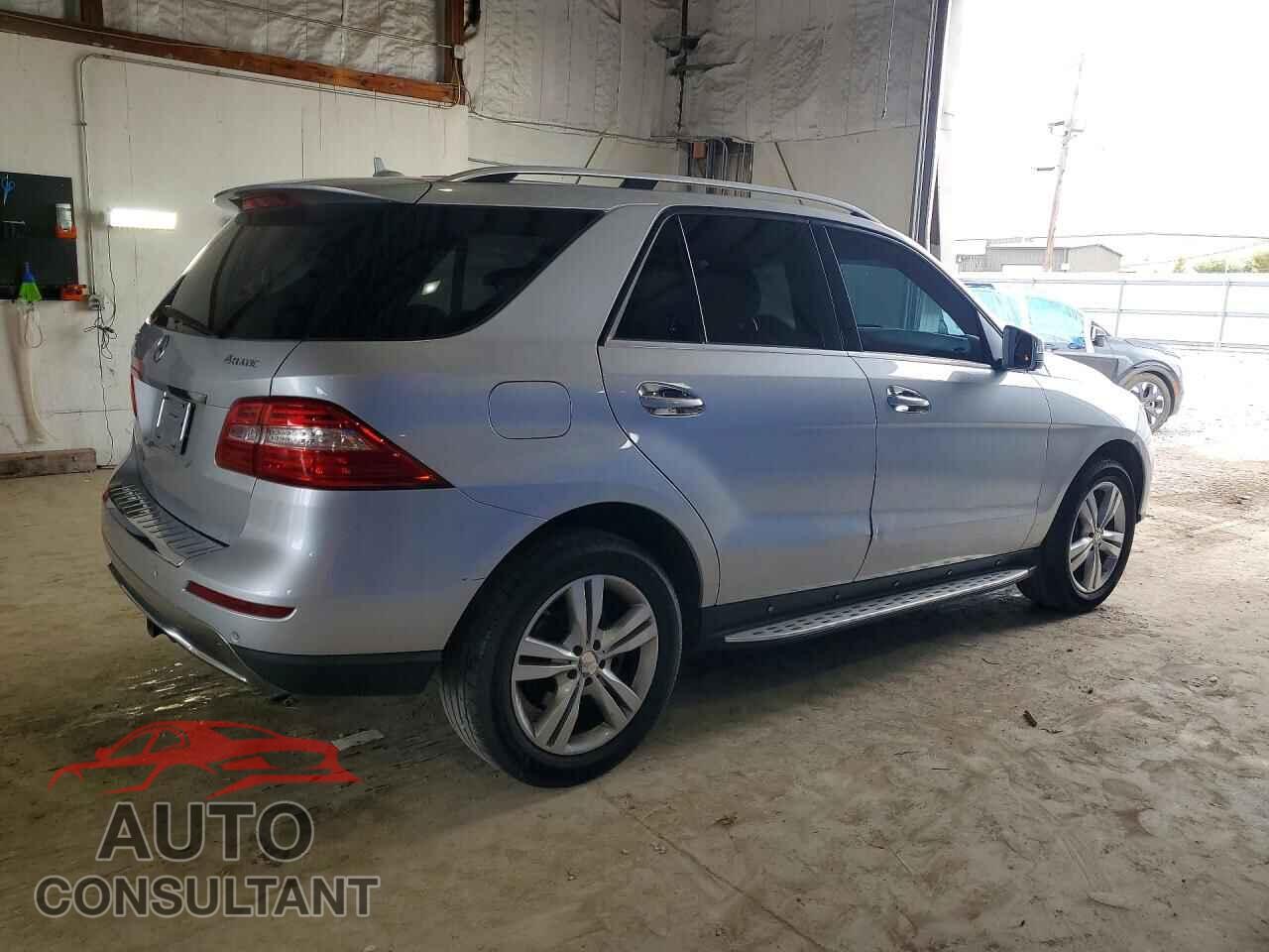 MERCEDES-BENZ M-CLASS 2013 - 4JGDA5HB4DA213529