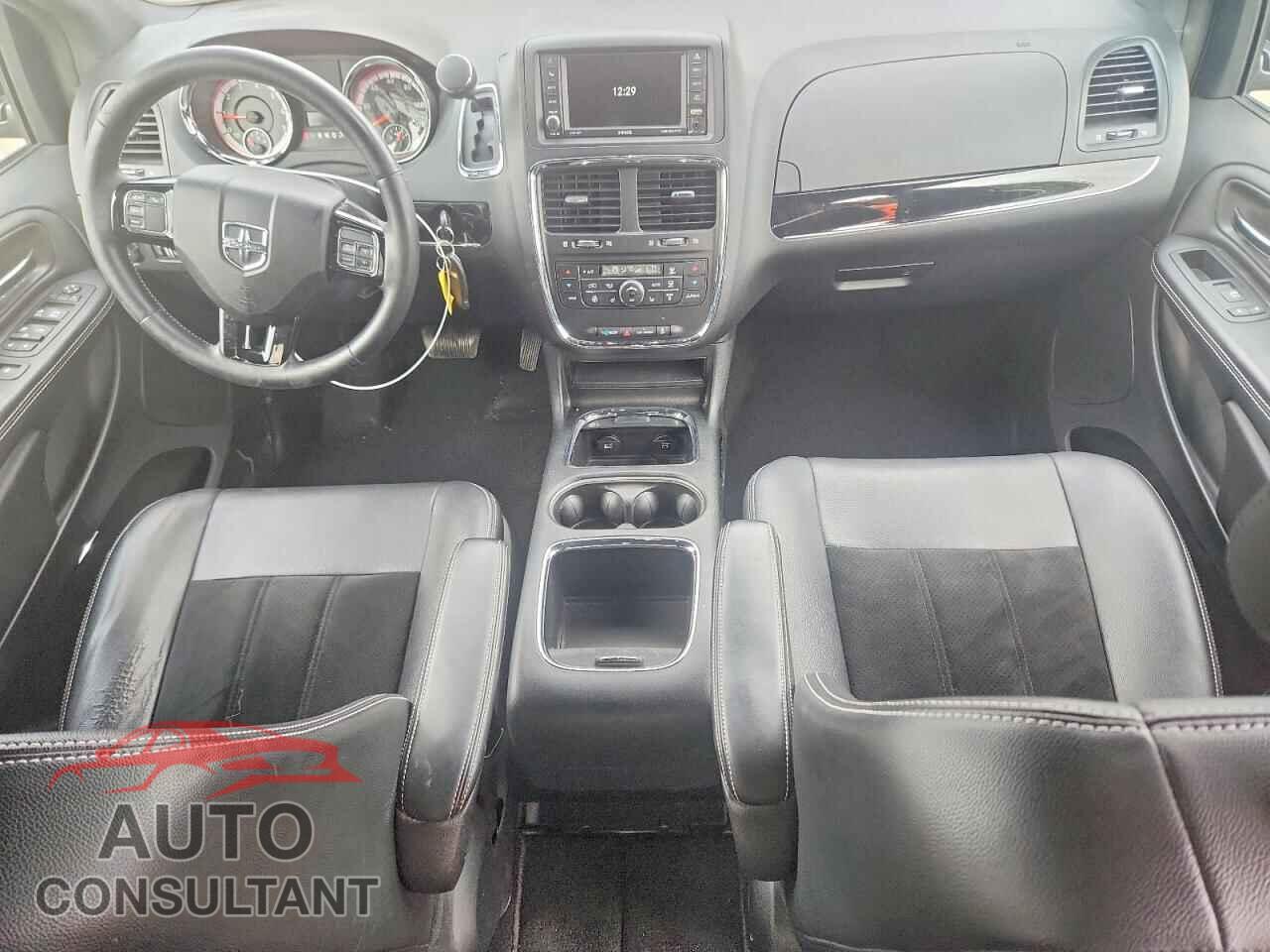 DODGE CARAVAN 2017 - 2C4RDGCG2HR631380