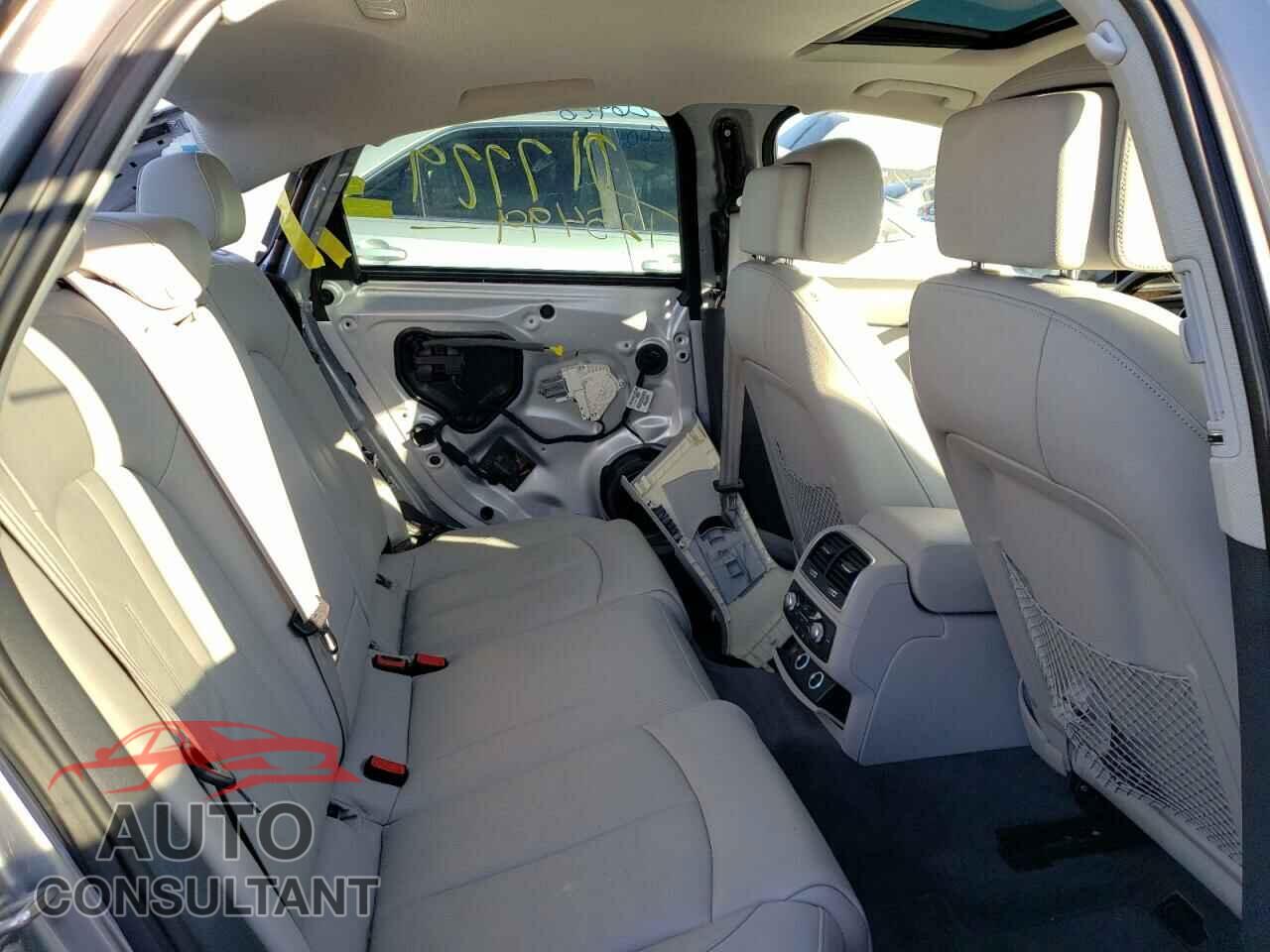 AUDI A6 2016 - WAUGFAFC4GN022372