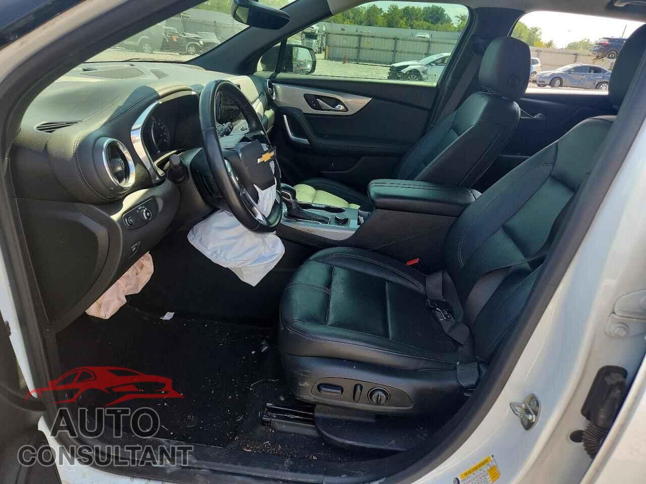 CHEVROLET BLAZER 2020 - 3GNKBDRS0LS728405