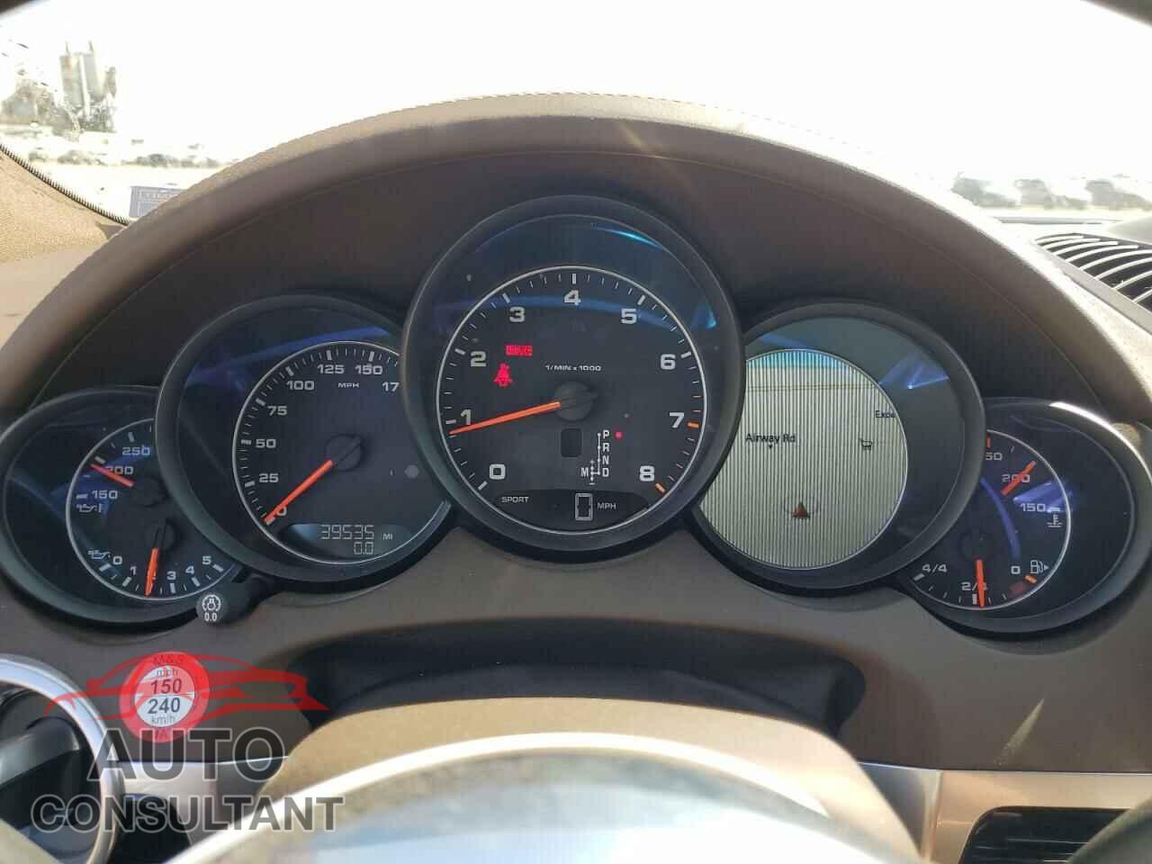 PORSCHE CAYENNE 2017 - WP1AA2A28HKA83950