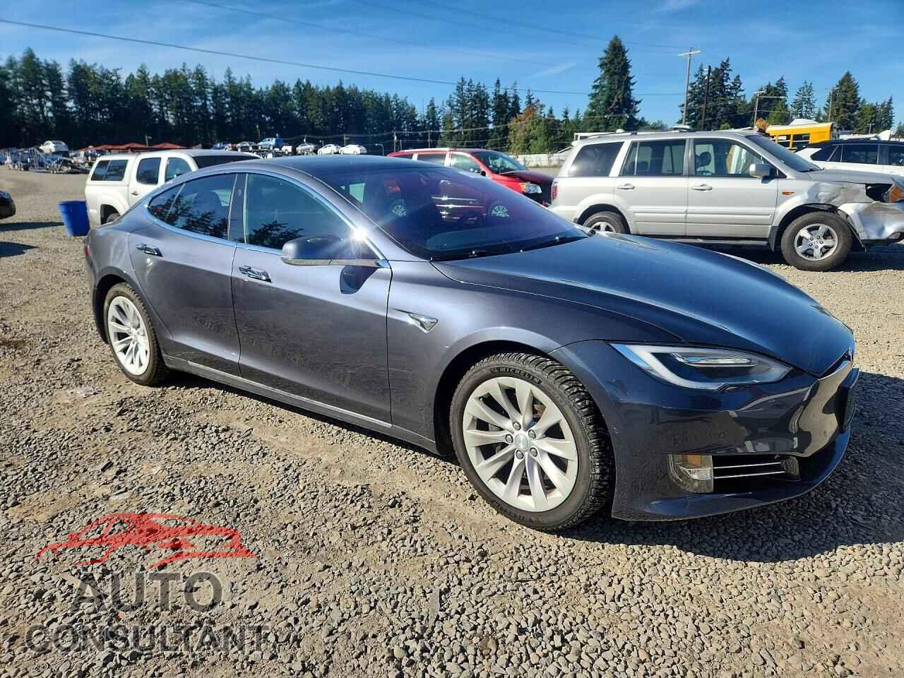 TESLA MODEL S 2017 - 5YJSA1E22HF217407