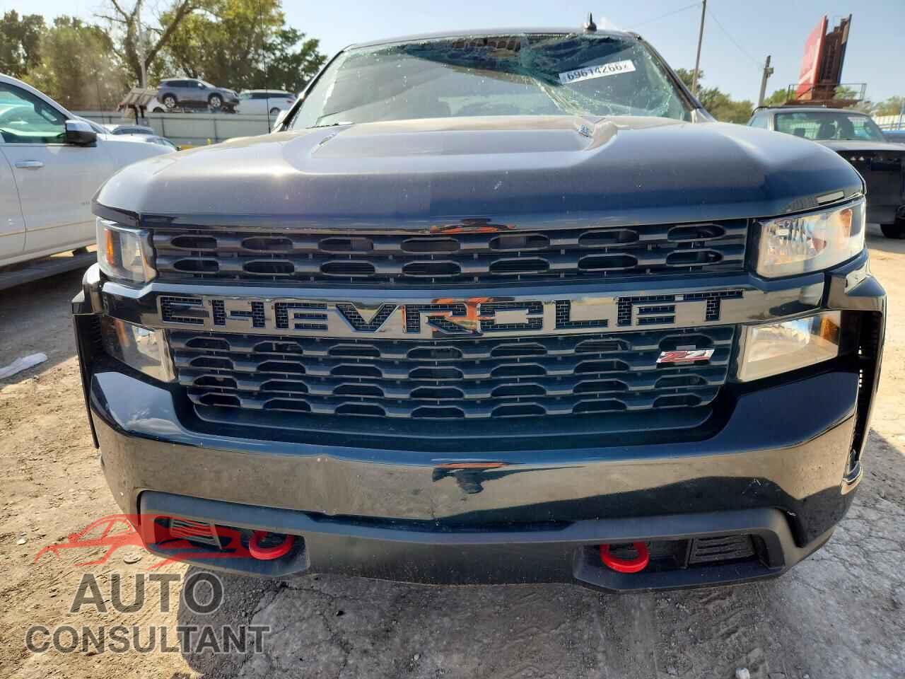CHEVROLET SILVERADO 2021 - 1GCPYCEL4MZ240732