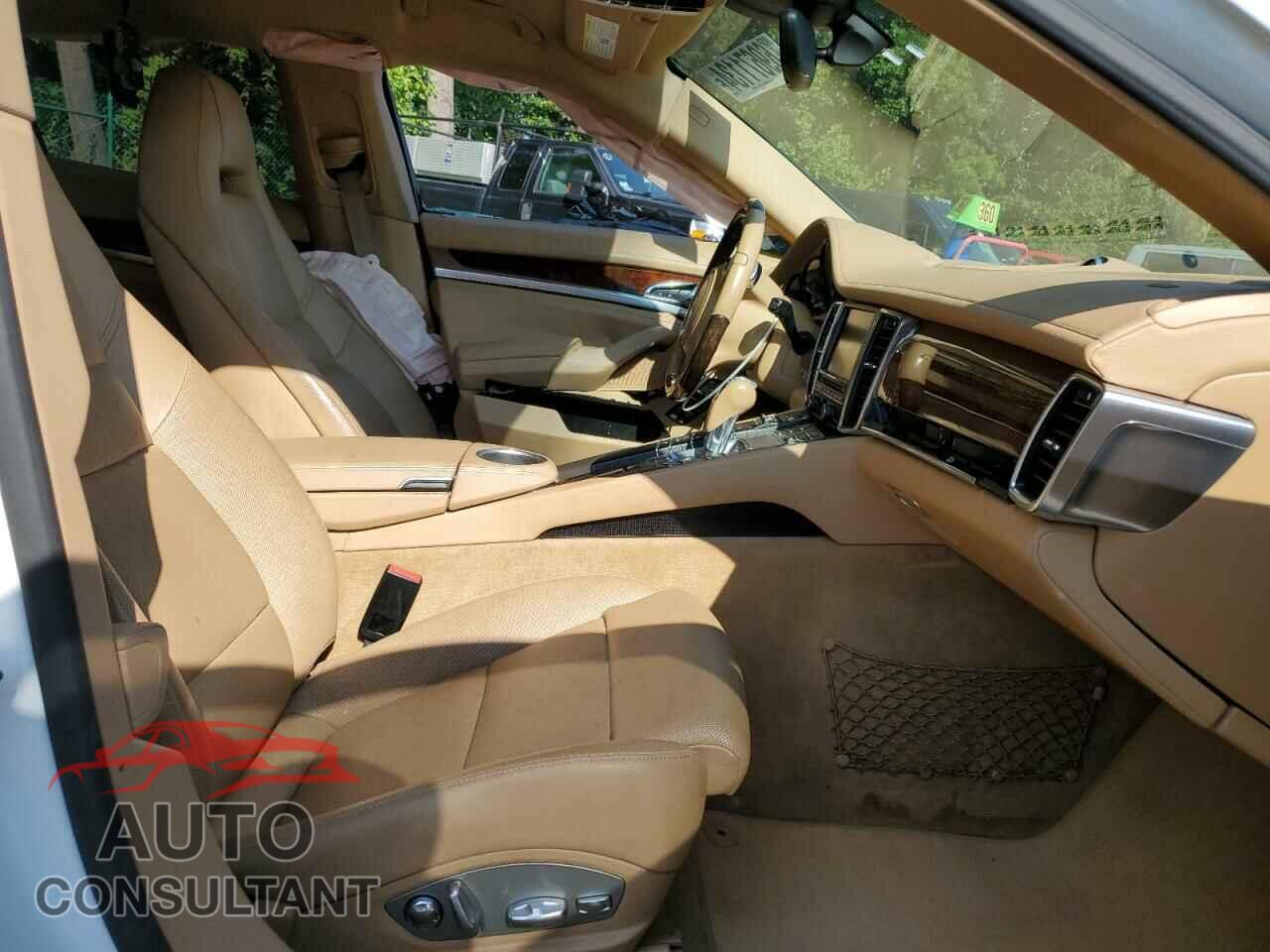 PORSCHE PANAMERA 2014 - WP0AA2A77EL008465