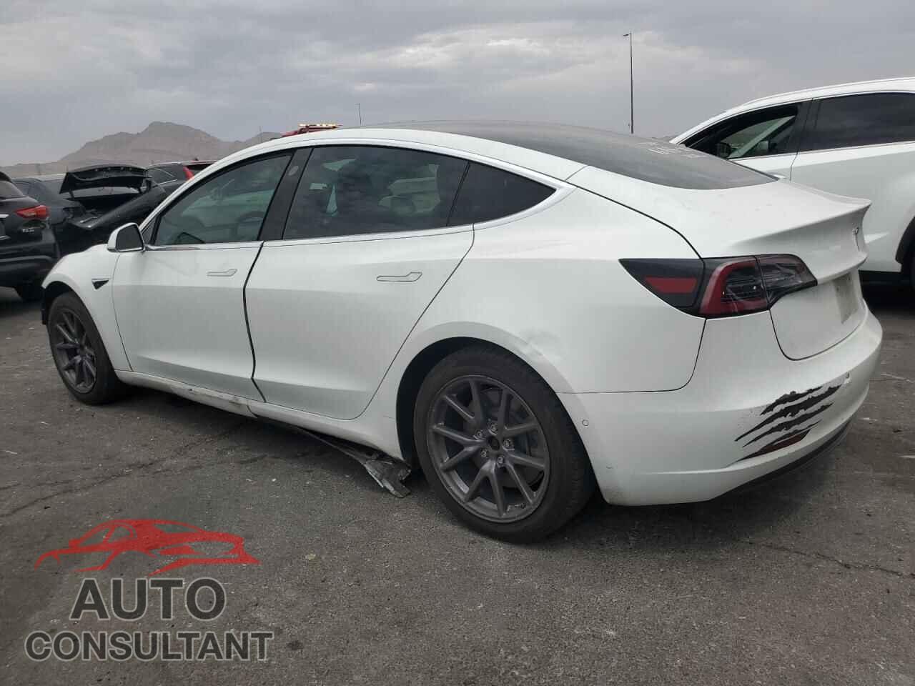 TESLA MODEL 3 2020 - 5YJ3E1EA3LF706617