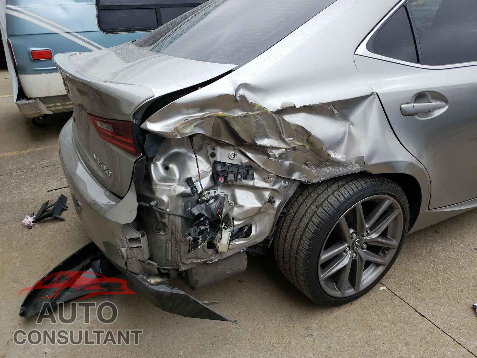 LEXUS IS 2016 - JTHCE1D25G5010812