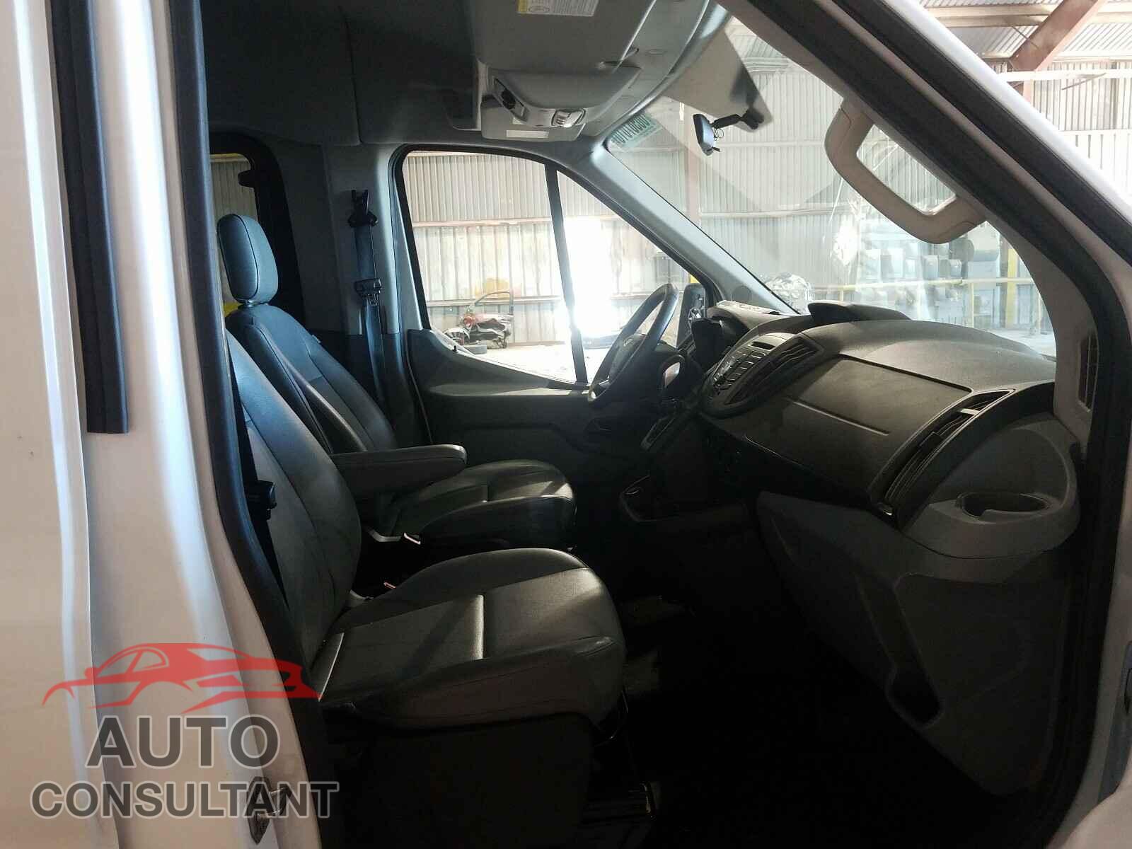 FORD TRANSIT CO 2017 - 1FBAX2CM0HKB45876