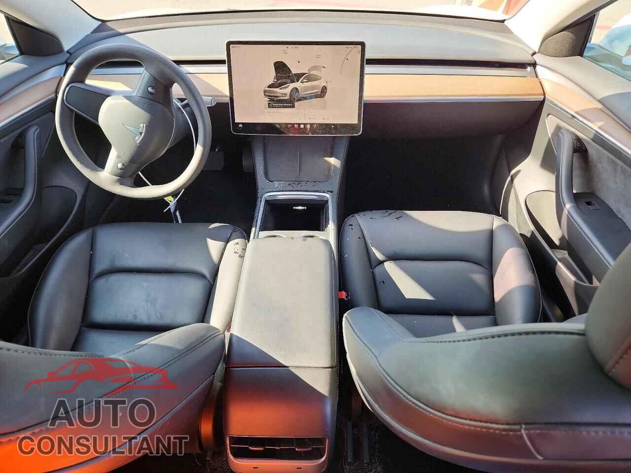 TESLA MODEL 3 2023 - 5YJ3E1EA3PF555543