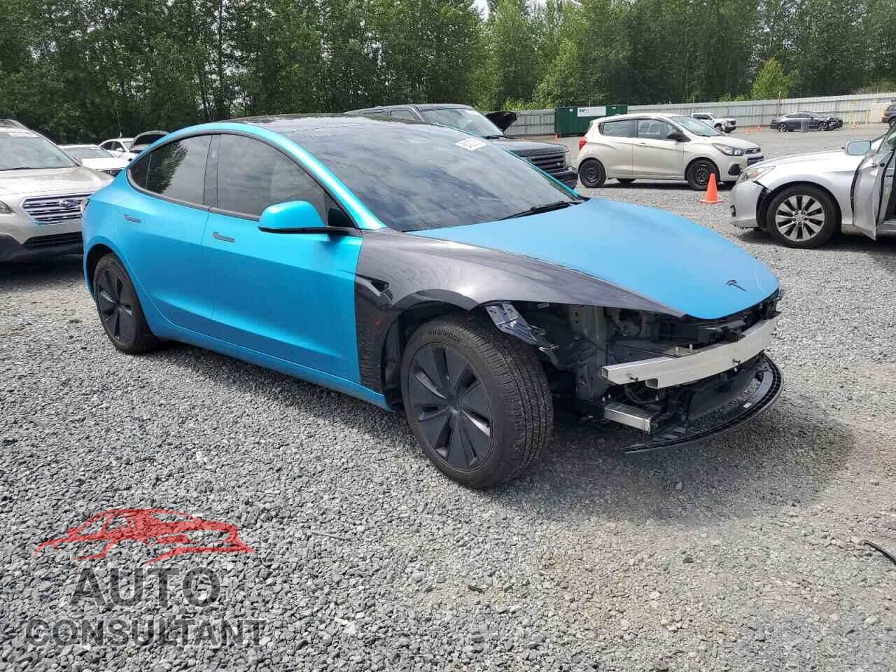 TESLA MODEL 3 2024 - 5YJ3E1EBXRF829543