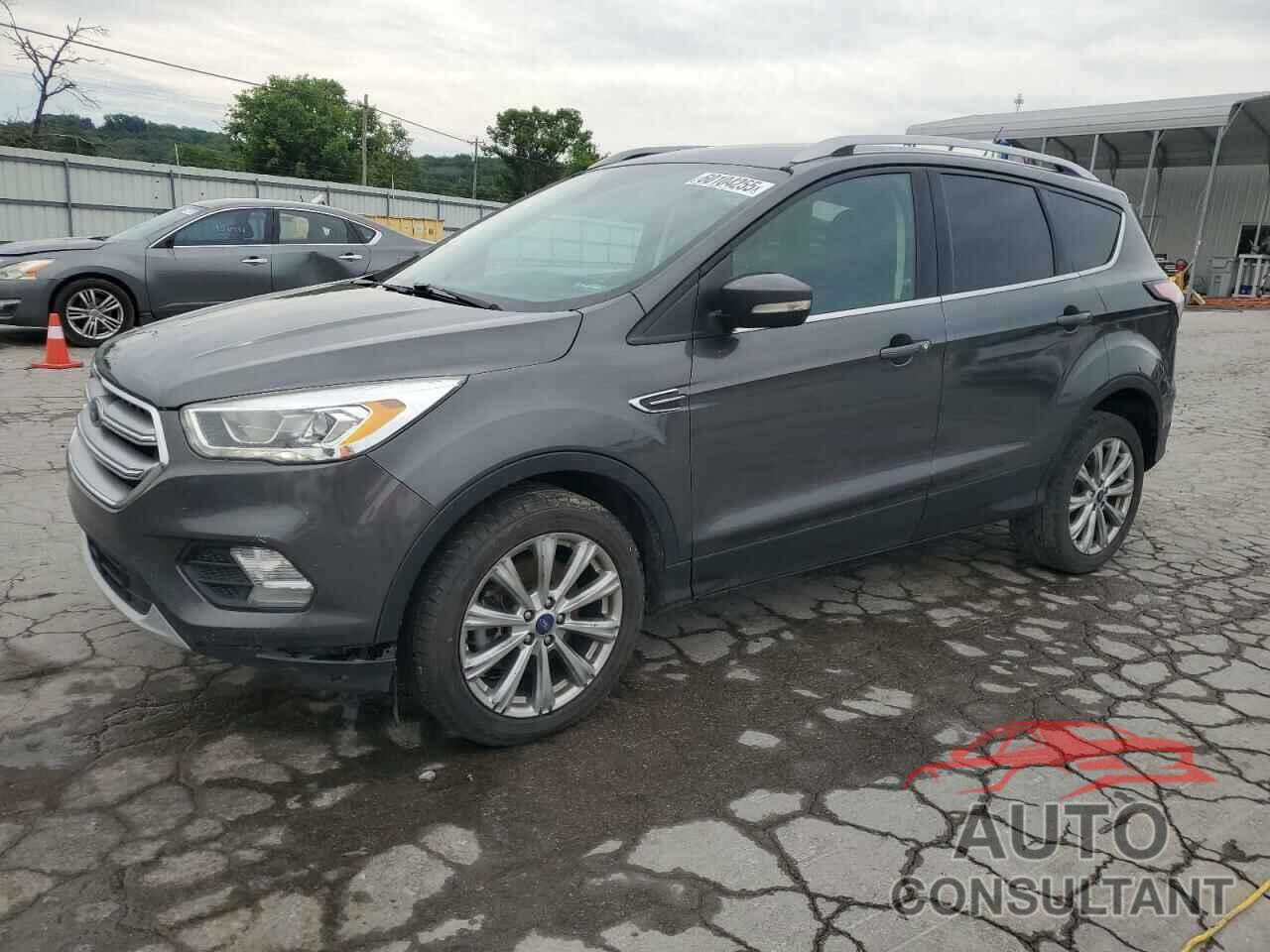 FORD ESCAPE 2017 - 1FMCU0J95HUF05837