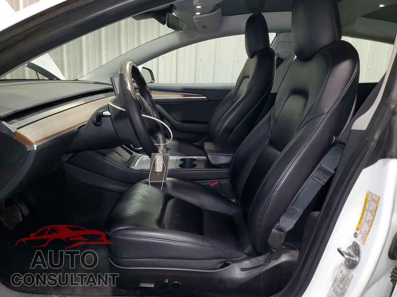 TESLA MODEL 3 2022 - 5YJ3E1EA9NF371138