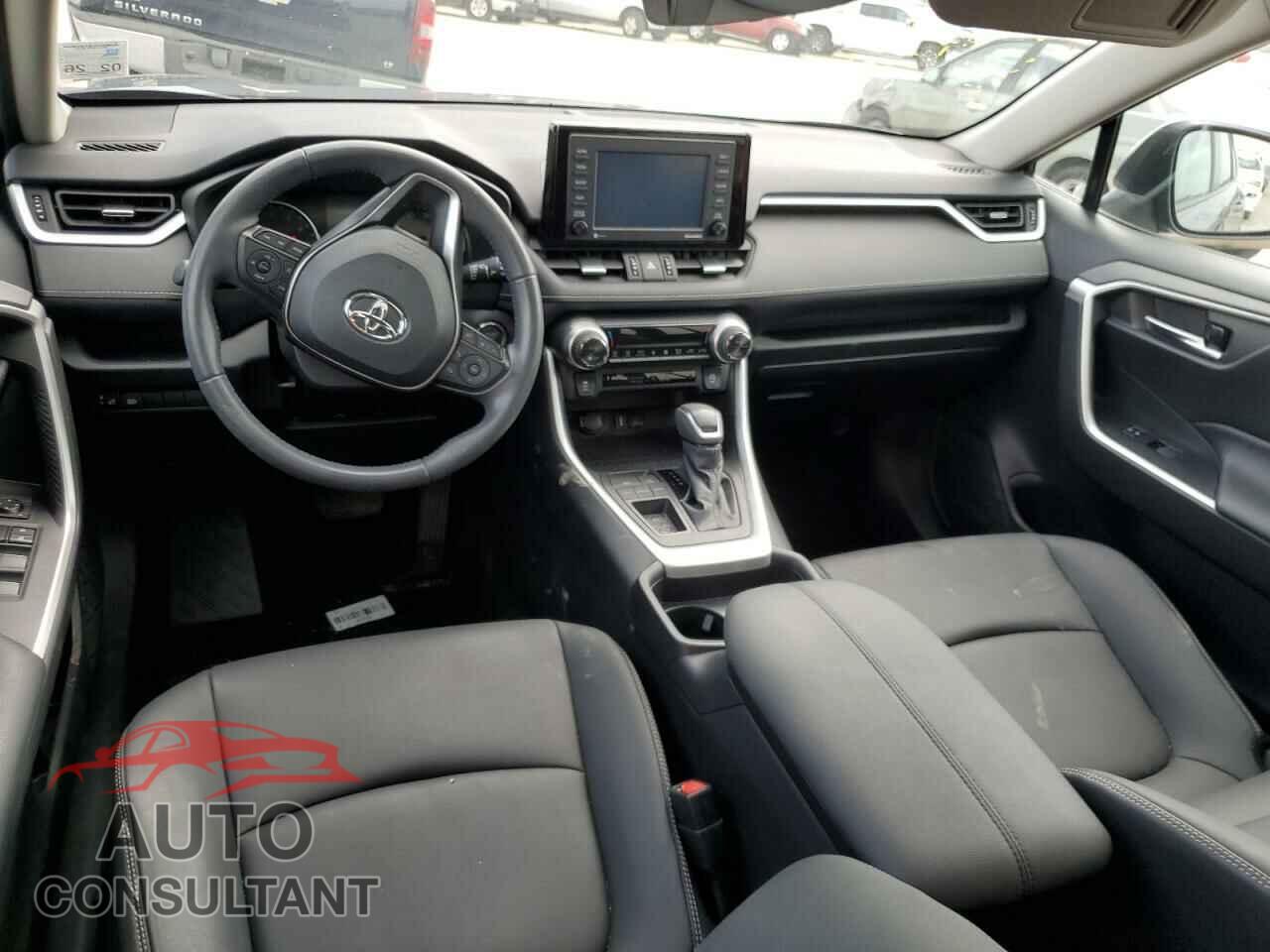 TOYOTA RAV4 2021 - 2T3C1RFV2MC169635