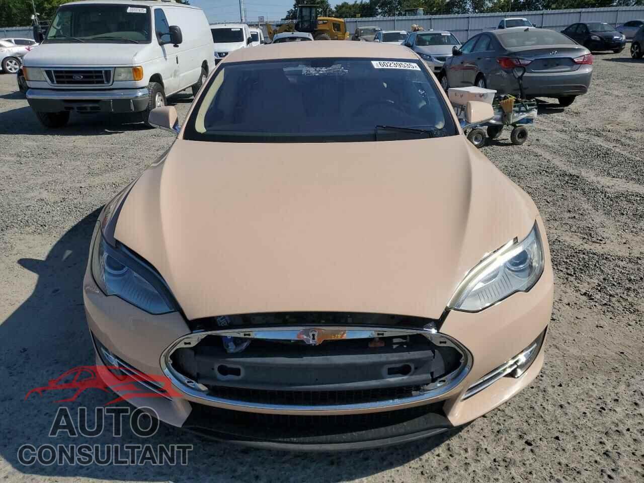 TESLA MODEL S 2013 - 5YJSA1CN6DFP03404