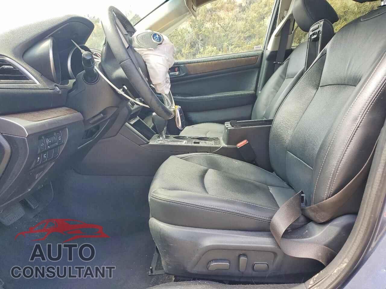 SUBARU OUTBACK 2017 - 4S4BSAKC7H3211444