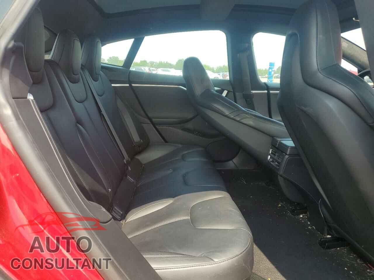 TESLA MODEL S 2016 - 5YJSA1E21GF156159