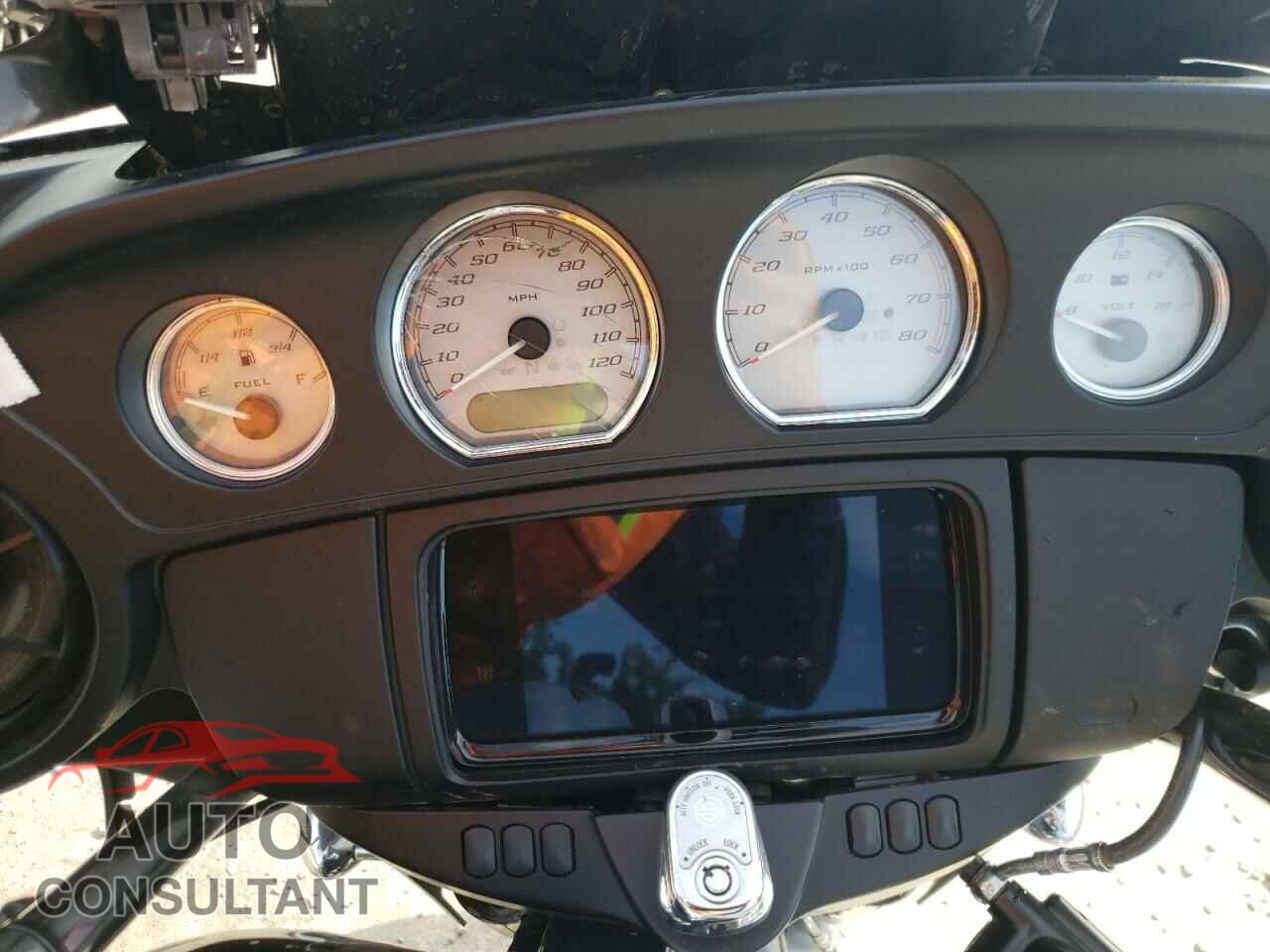 HARLEY-DAVIDSON FL 2019 - 1HD1KBC18KB662431