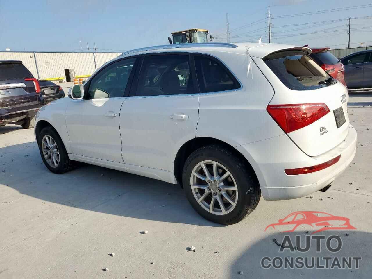 AUDI Q5 2012 - WA1LFAFP7CA010023