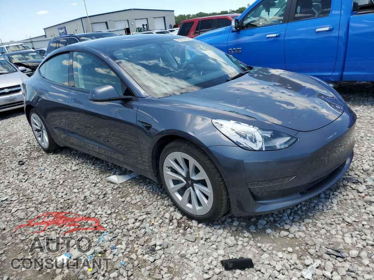 TESLA MODEL 3 2023 - 5YJ3E1EA1PF658282