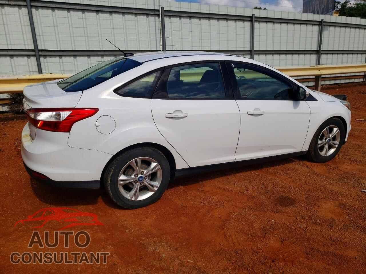 FORD FOCUS 2013 - 1FADP3F28DL111803