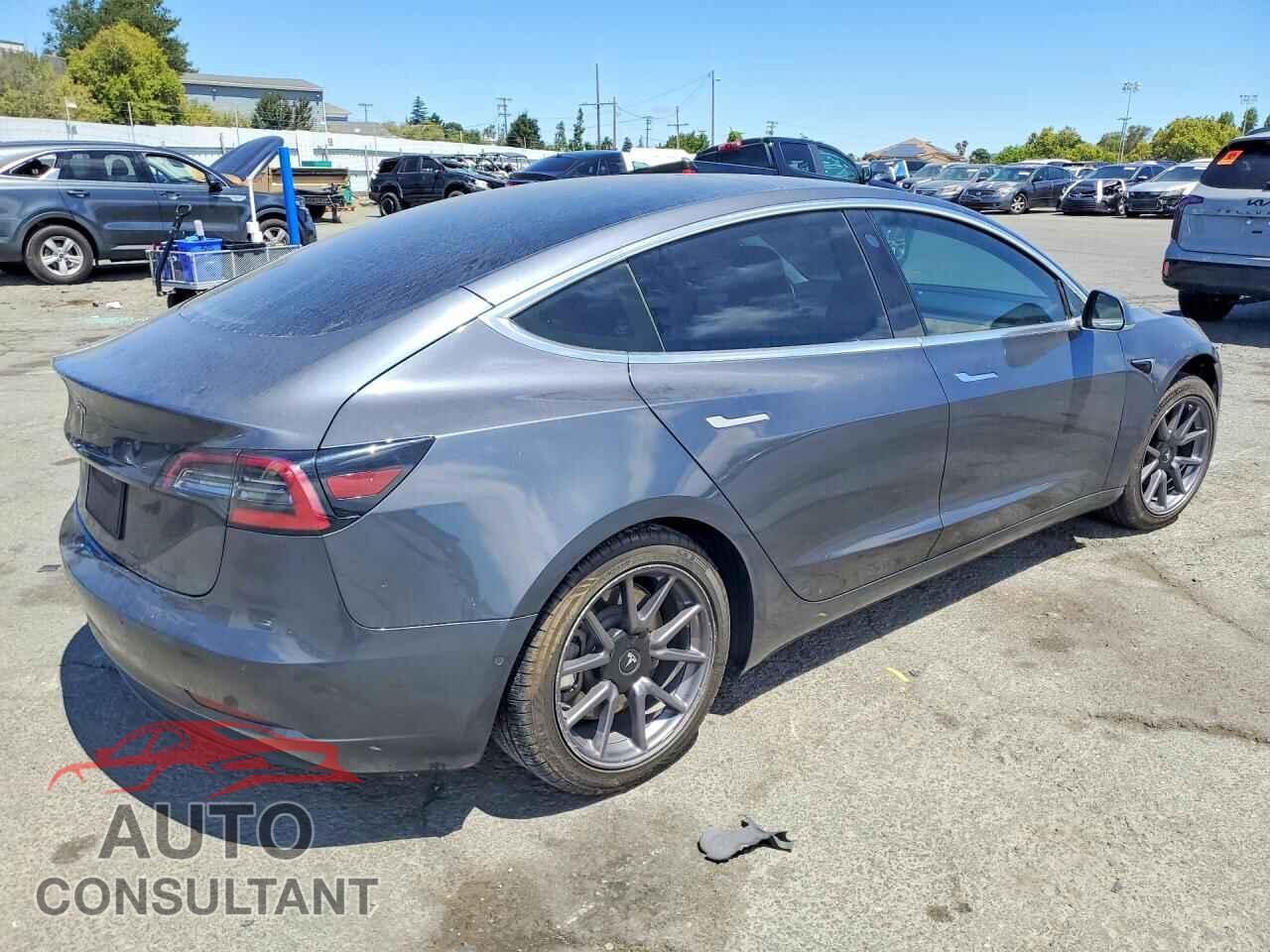 TESLA MODEL 3 2020 - 5YJ3E1EA5LF630382