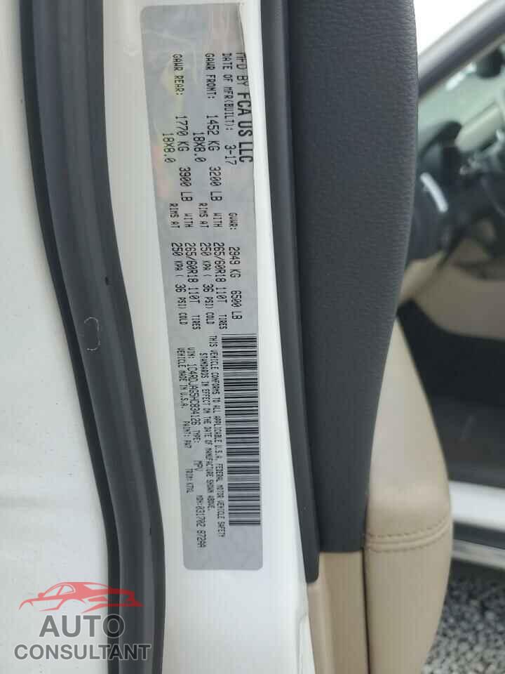 DODGE DURANGO 2017 - 1C4RDJAG5HC834126