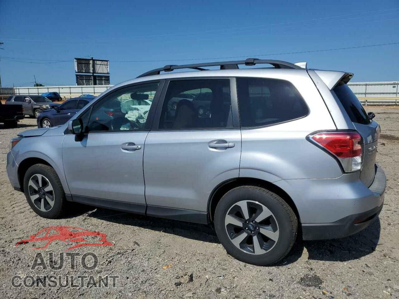 SUBARU FORESTER 2018 - JF2SJAEC5JH593146