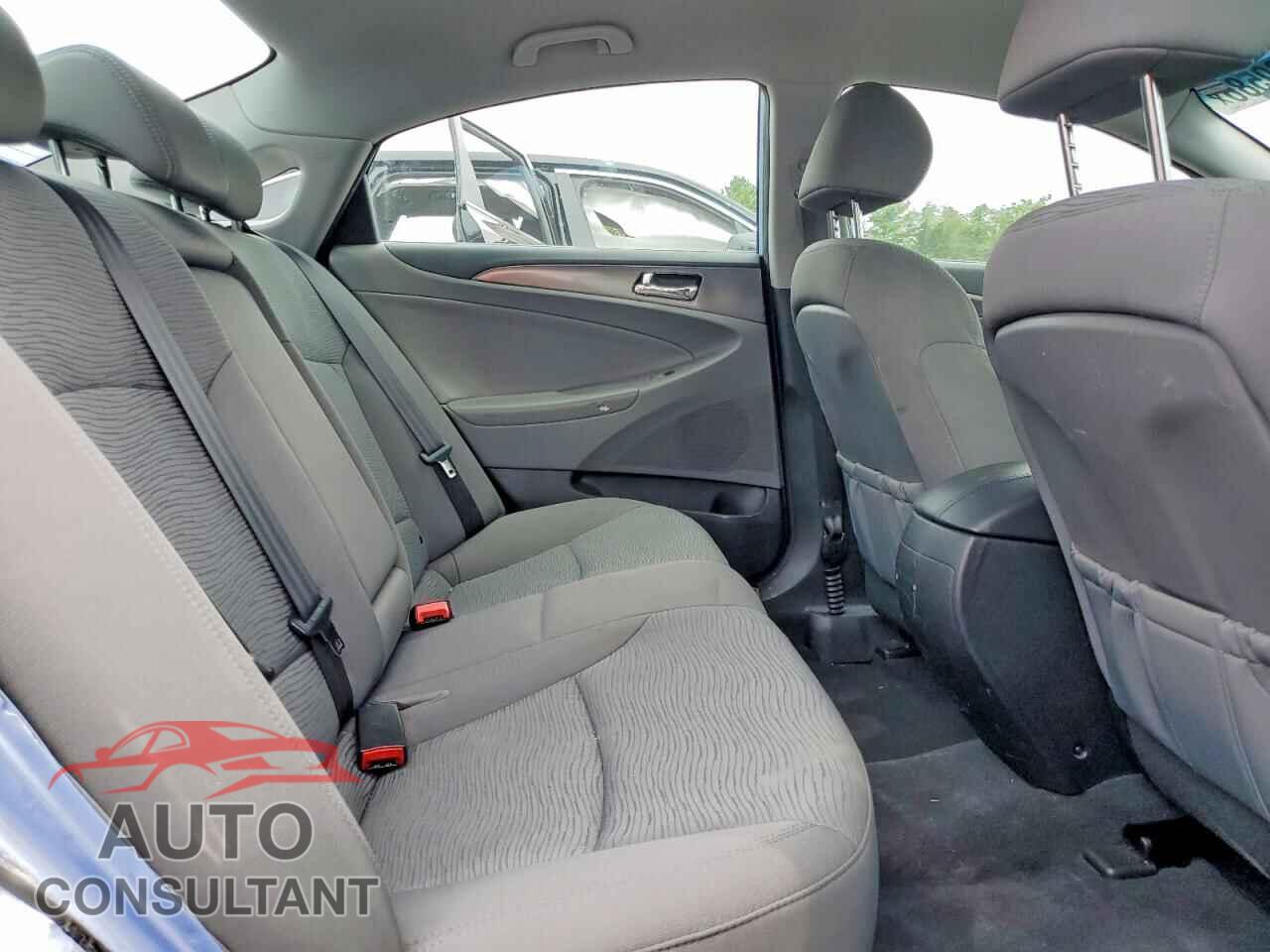 HYUNDAI SONATA 2014 - KMHEC4A46EA116645
