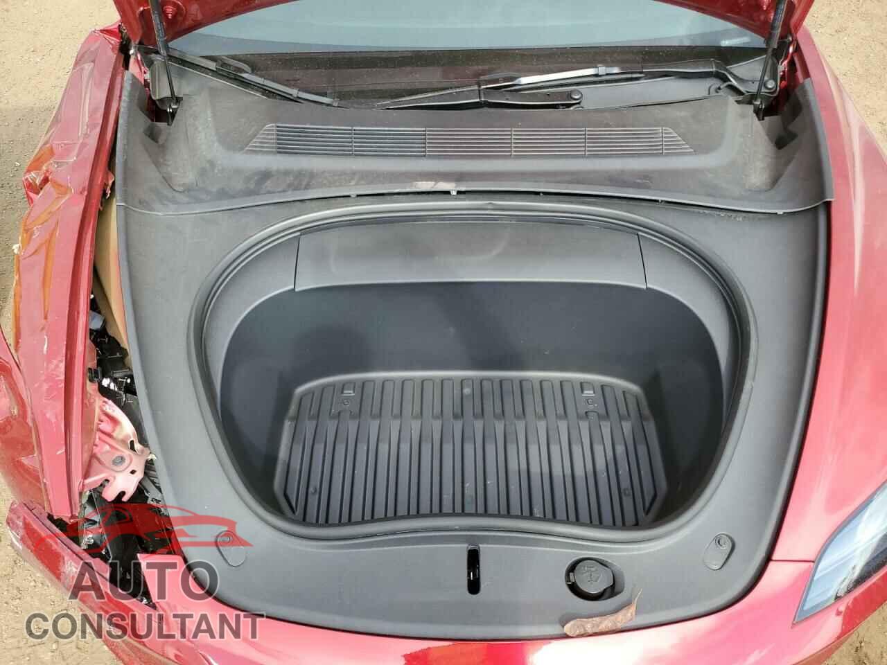TESLA MODEL 3 2024 - 5YJ3E1EA3RF755213