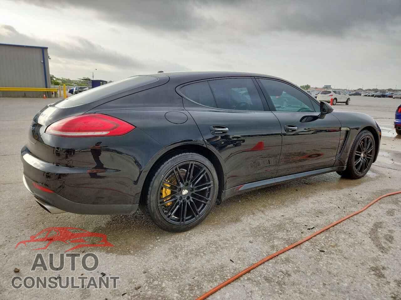 PORSCHE PANAMERA 2015 - WP0AA2A78FL003549